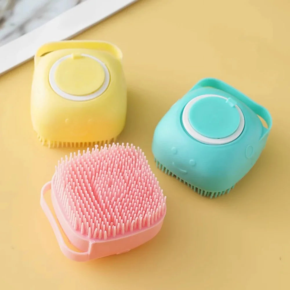 Silicone Pet Bath Massage Brush – Soft, Safe Grooming Tool for Dogs & Cats